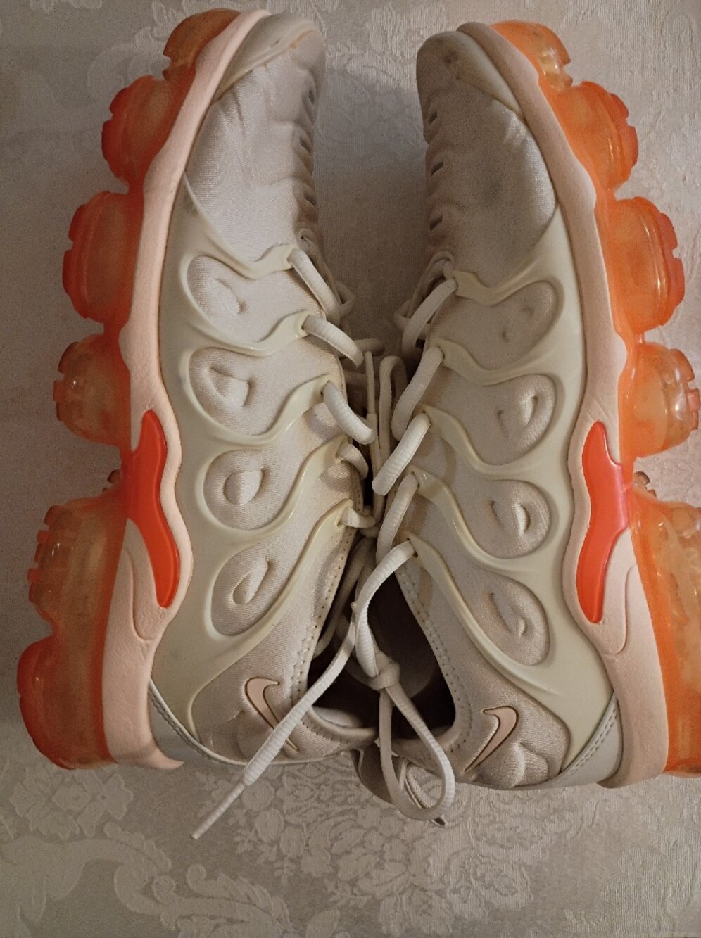 NIKE (AO4550-005) Air VaporMax Plus 'Creamsicle' - Women's Size 9 - Picture 13 of 16